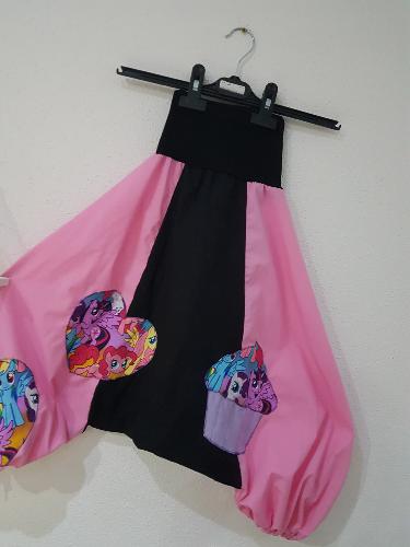 Sarouel enfant rose et noir cœurs imprimés poney 3-4 ANS