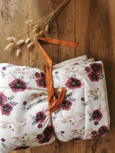 couverture bébé/plaid enfant XXL lapin fleurie
