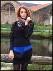 Jupe boule noire et bleu